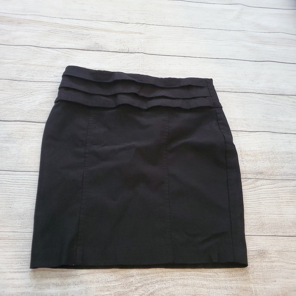 Have & Have black fitted mini skirt. Size large